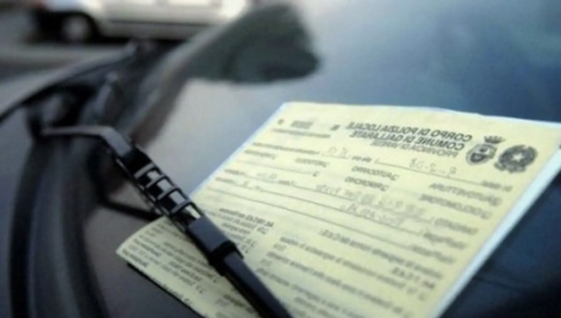 Come calcolare lo sconto del 30% sulla multa pagando entro 5 giorni