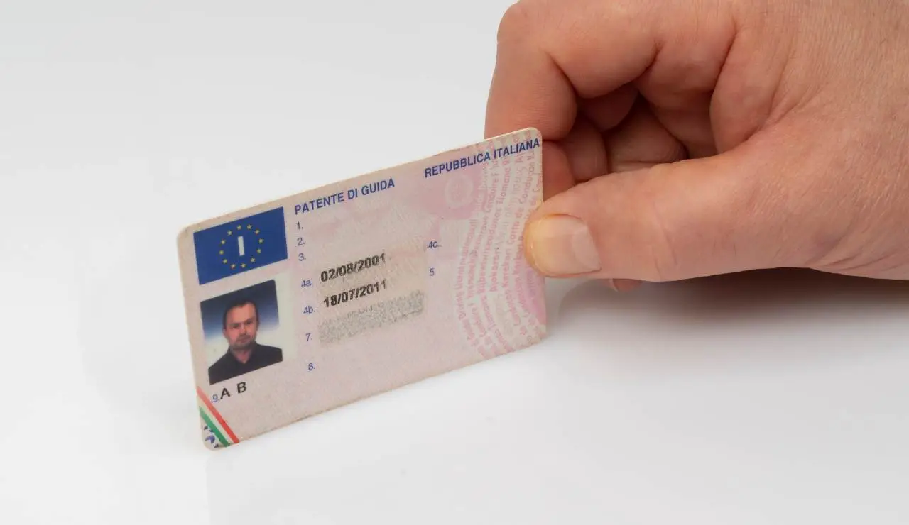 Come si fa a rinnovare la patente di guida? La visita medica e i costi